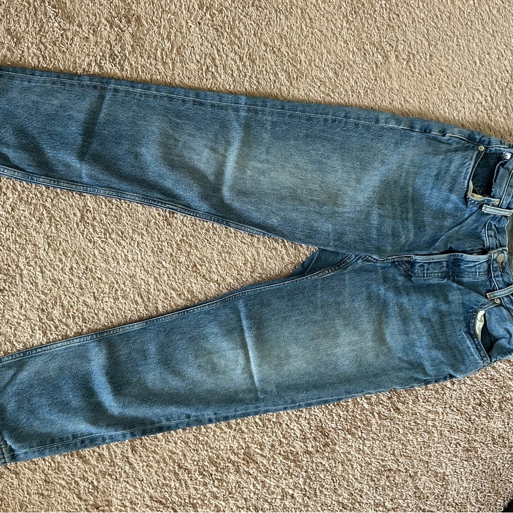 Everlane 90s cheeky Jean